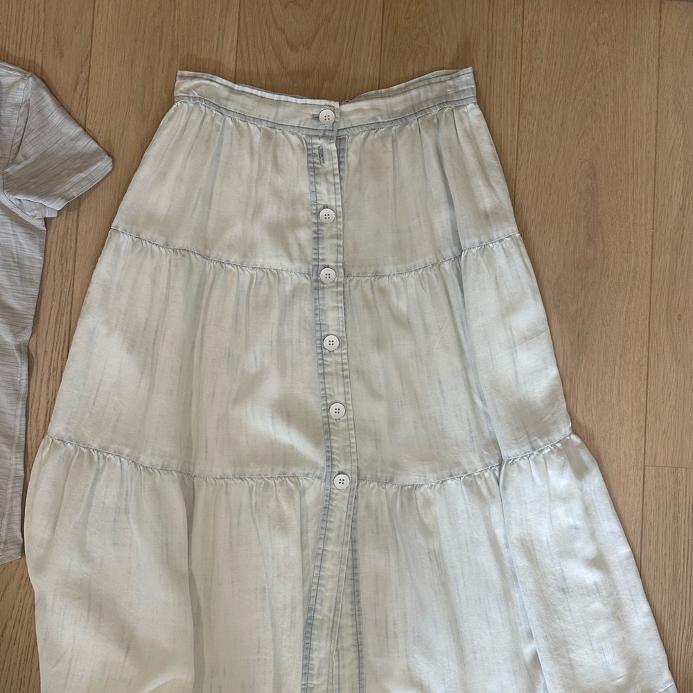 Bella Dahl denim skirt